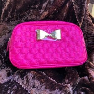 💋NEW! Betsey Johnson Bright Pink Cosmetic Bag